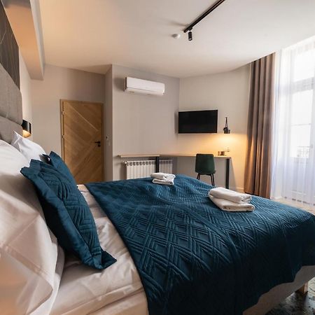 Milu Apartments Sebastiana Krakkó Kültér fotó