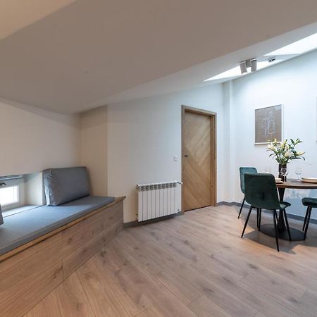Milu Apartments Sebastiana Krakkó Kültér fotó