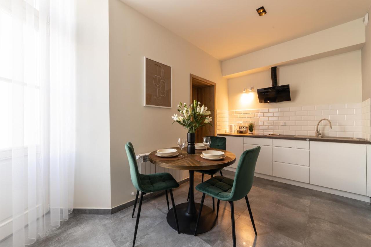 Milu Apartments Sebastiana Krakkó Kültér fotó